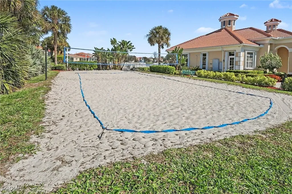 8700 Spring Mountain Way Fort Myers FL 33908