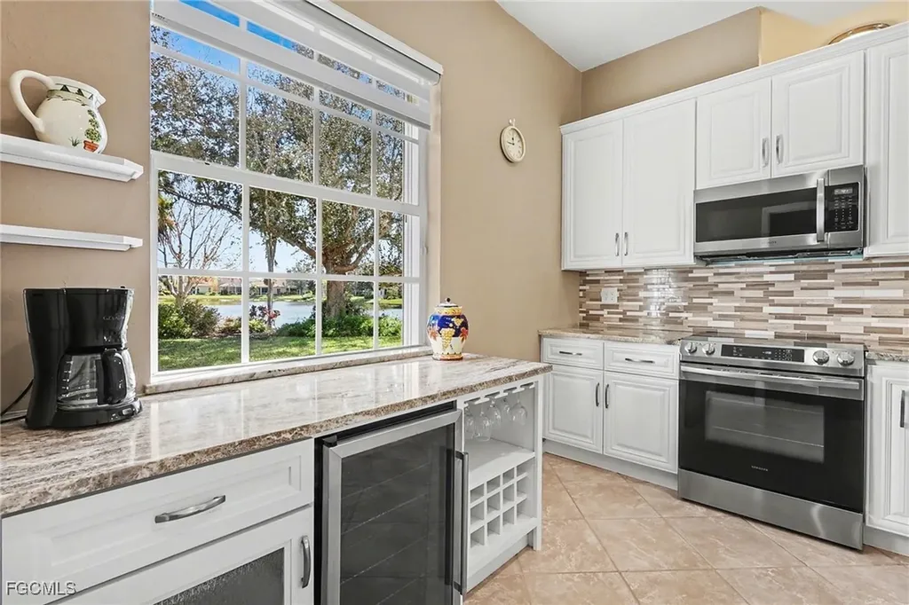 8700 Spring Mountain Way Fort Myers FL 33908