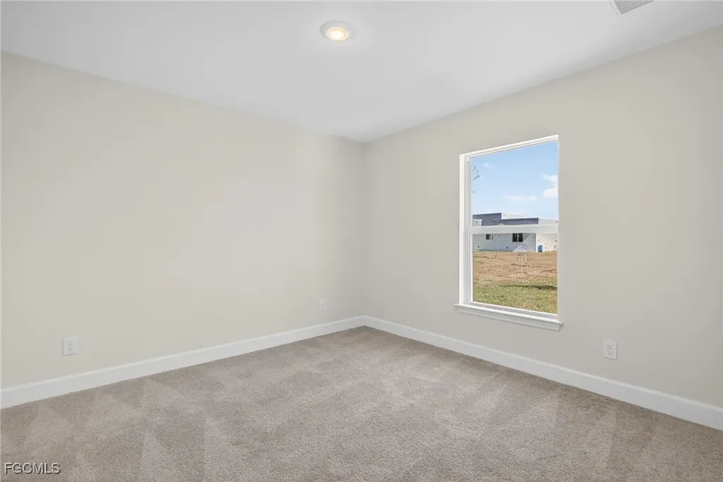 1219 NW 8th Place Cape Coral FL 33993