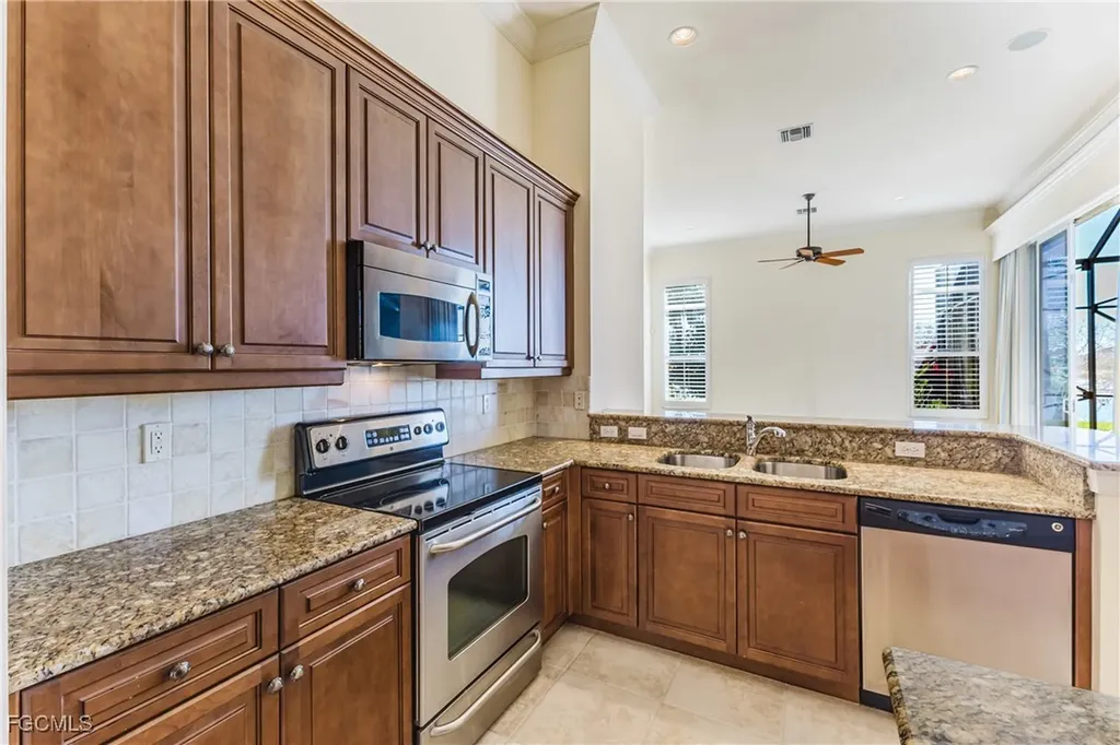 3306 Chestnut Grove Drive Alva FL 33920