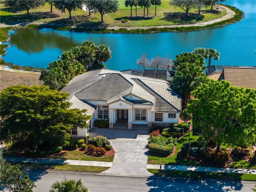 3306 Chestnut Grove Drive Alva FL 33920