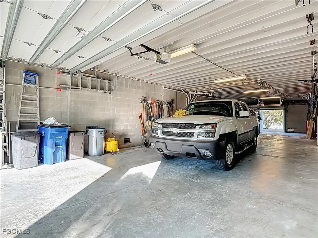 27520 Big Bend Road Bonita Springs FL 34134