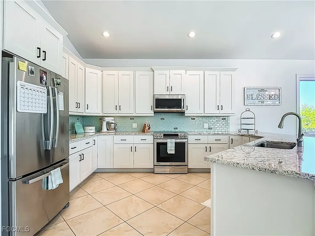 27520 Big Bend Road Bonita Springs FL 34134