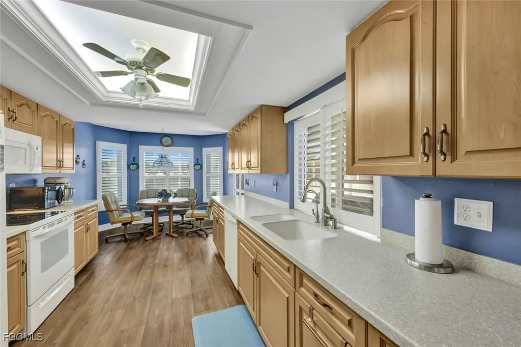 1453 SE 15th Terrace Cape Coral FL 33990