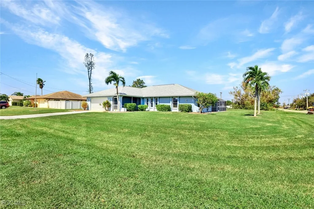1453 SE 15th Terrace Cape Coral FL 33990