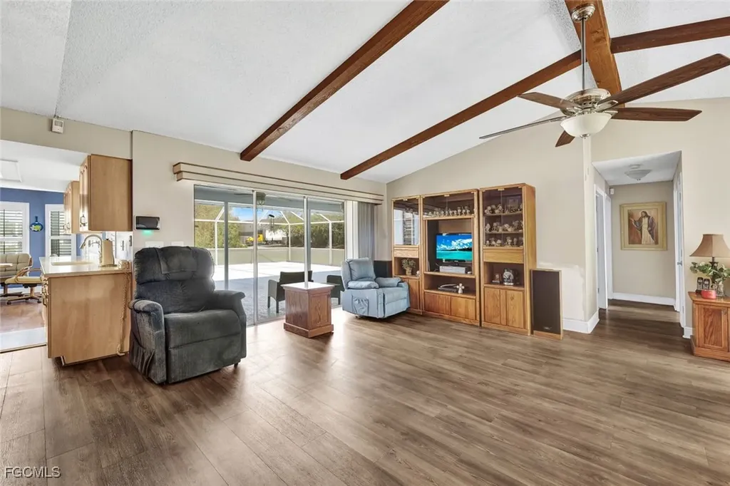 1453 SE 15th Terrace Cape Coral FL 33990