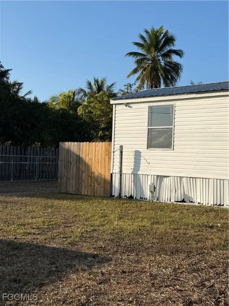 1660 Davidson Road Clewiston FL 33440