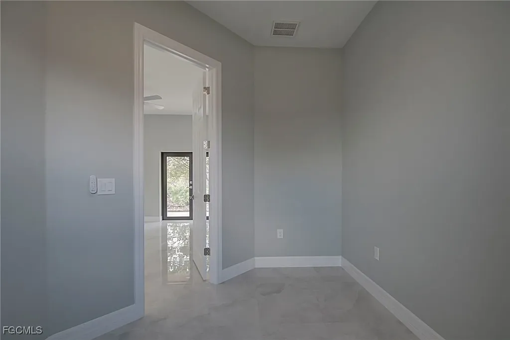 304 E 15th Street Lehigh Acres FL 33972