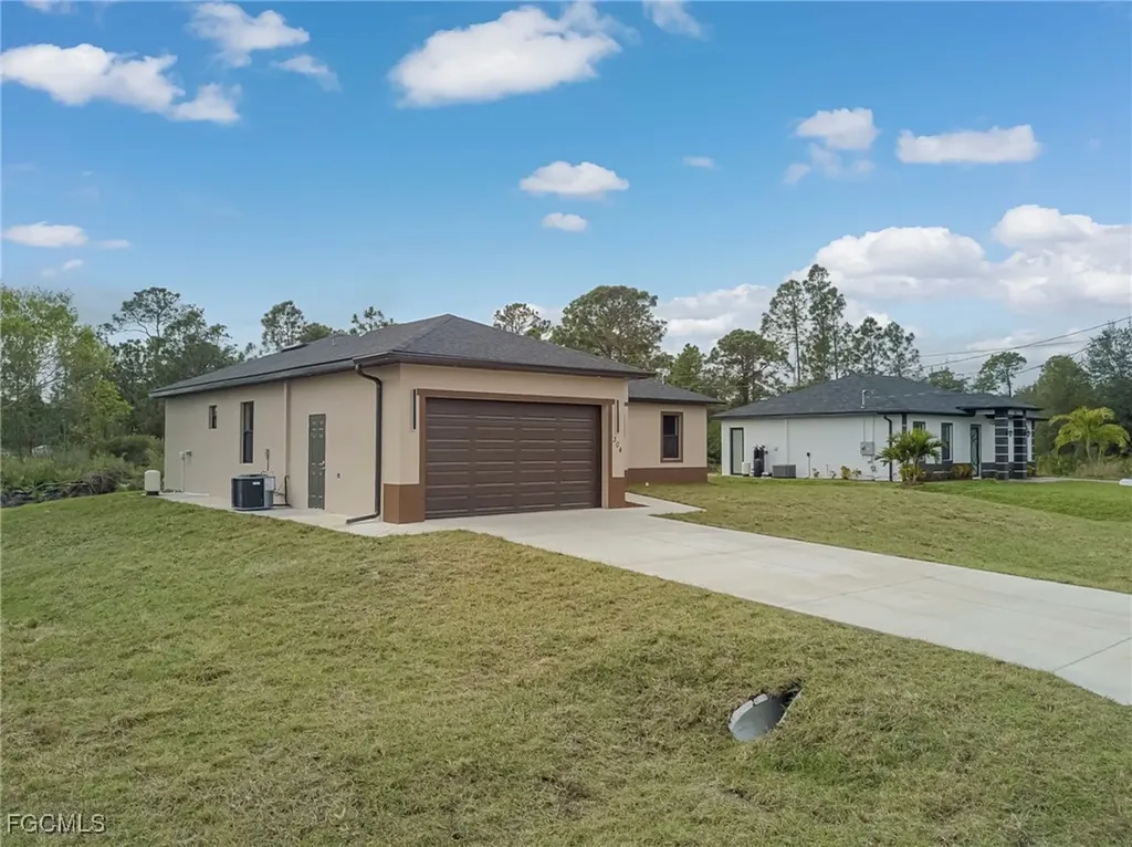 304 E 15th Street Lehigh Acres FL 33972
