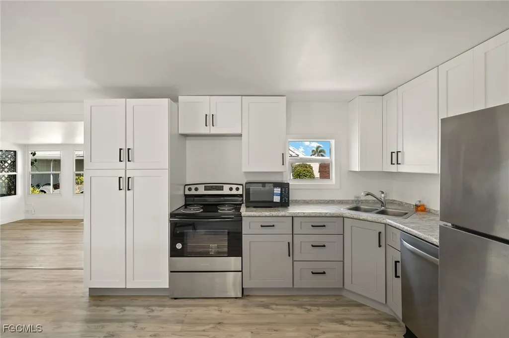 341 Mattie Avenue Fort Myers FL 33908