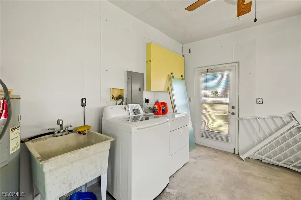 341 Mattie Avenue Fort Myers FL 33908