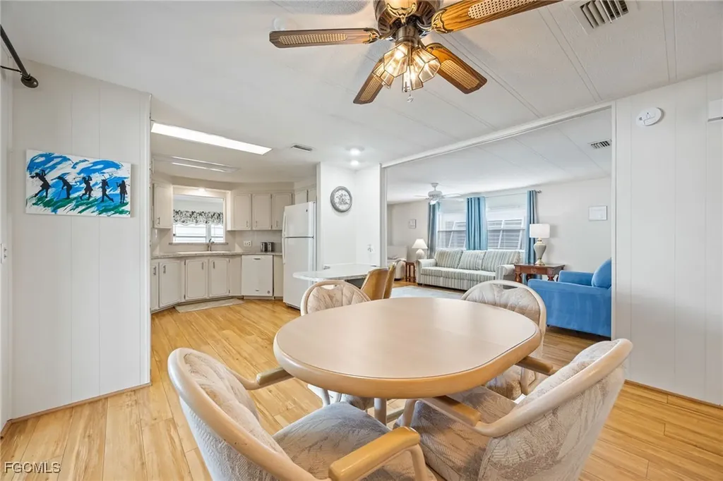 398 Snead Drive North Fort Myers FL 33903