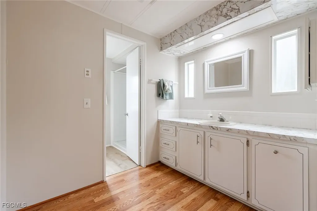 398 Snead Drive North Fort Myers FL 33903