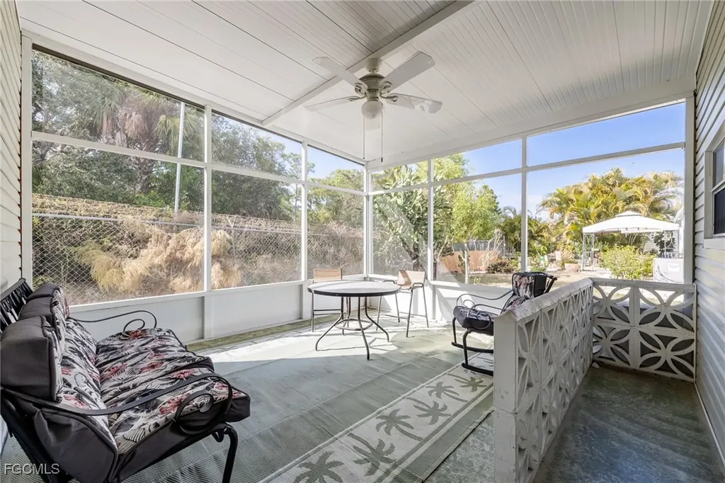 398 Snead Drive North Fort Myers FL 33903