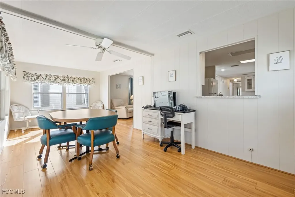 398 Snead Drive North Fort Myers FL 33903