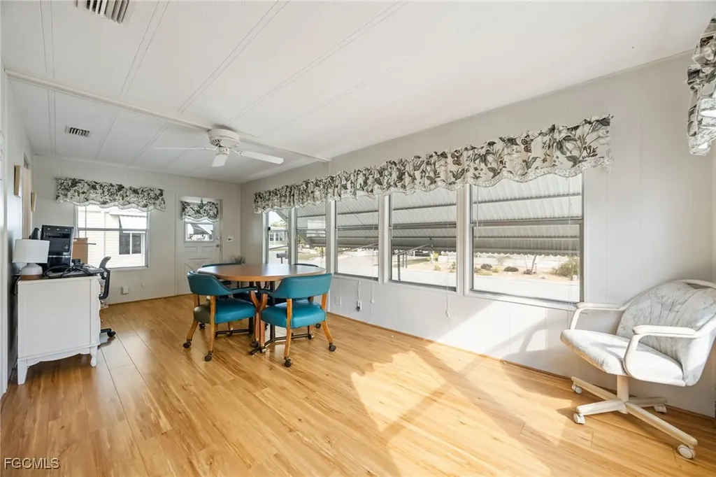 398 Snead Drive North Fort Myers FL 33903