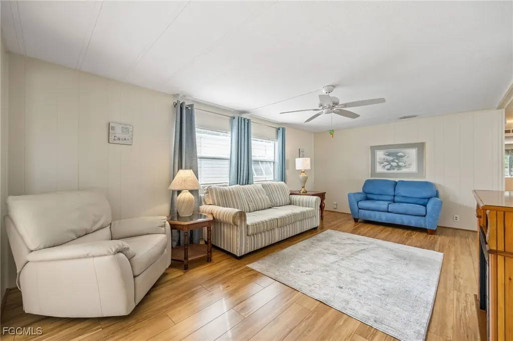 398 Snead Drive North Fort Myers FL 33903