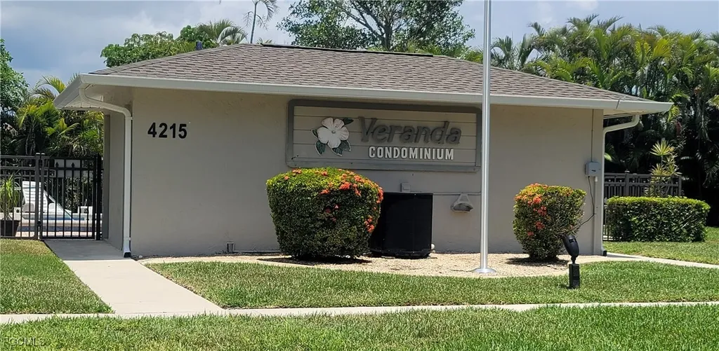 4213 SE 19th Avenue Cape Coral FL 33904