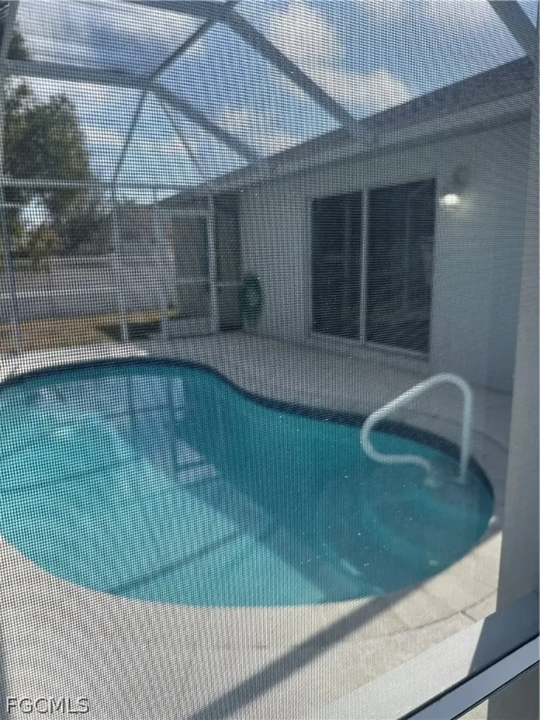 1309 SW 14th Terrace Cape Coral FL 33991
