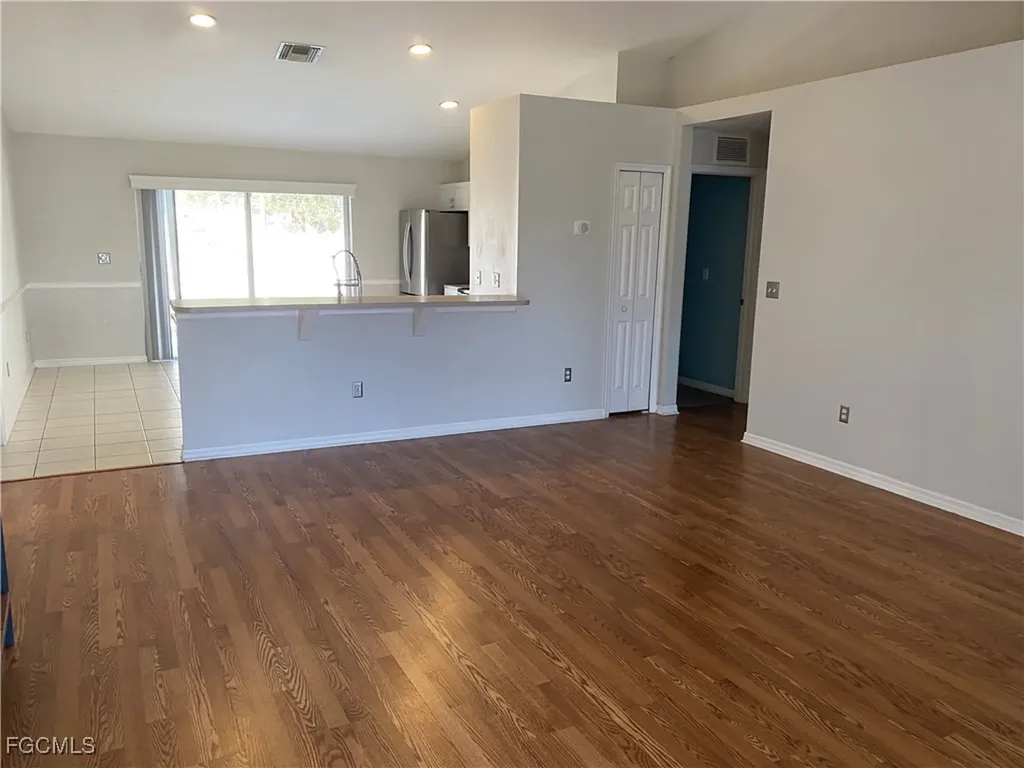 1309 SW 14th Terrace Cape Coral FL 33991