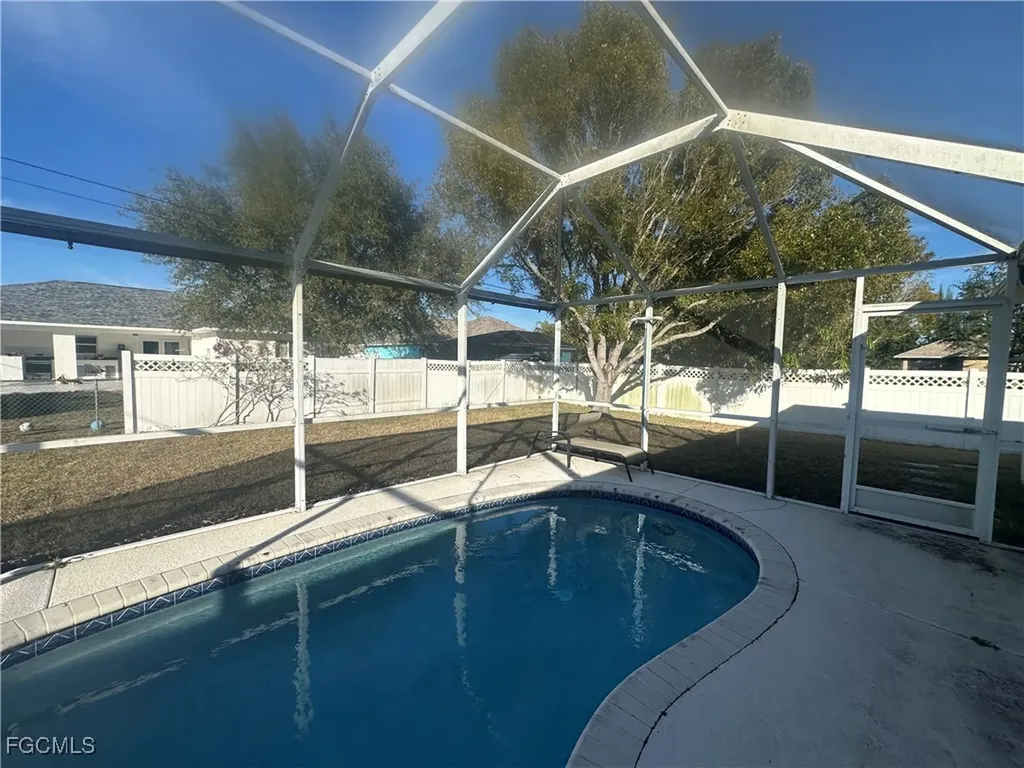 1309 SW 14th Terrace Cape Coral FL 33991