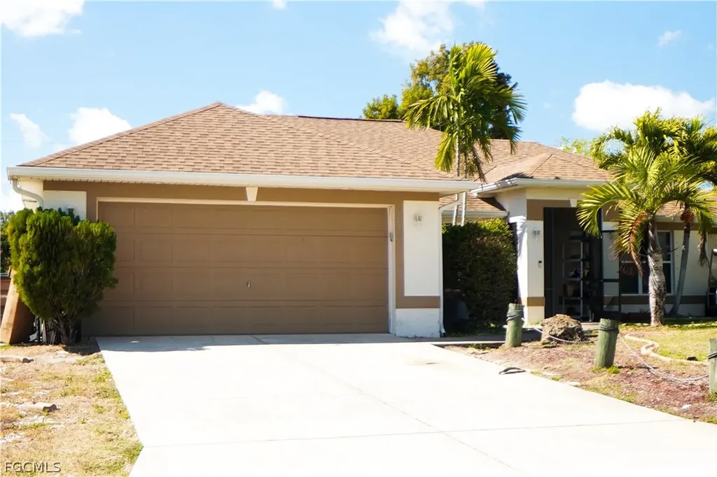 2620 NE 21st Court Cape Coral FL 33909
