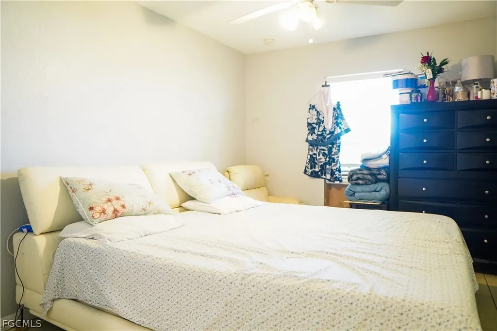 2620 NE 21st Court Cape Coral FL 33909