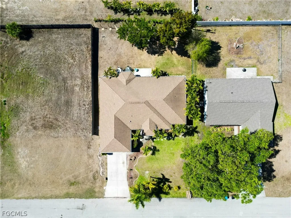 2620 NE 21st Court Cape Coral FL 33909