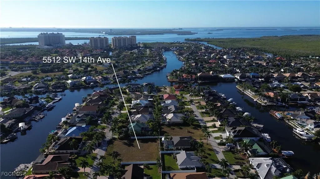 5512 SW 14th Avenue Cape Coral FL 33914