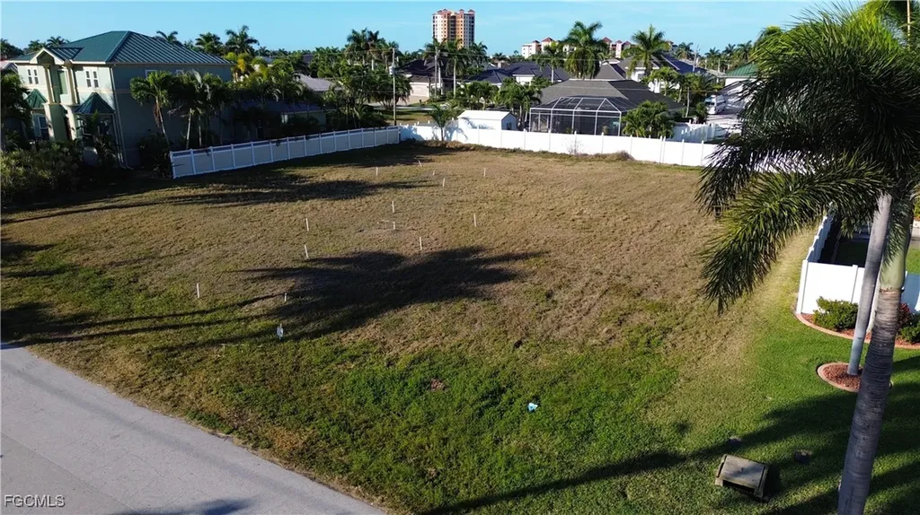 5512 SW 14th Avenue Cape Coral FL 33914