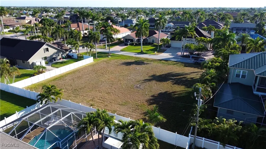 5512 SW 14th Avenue Cape Coral FL 33914
