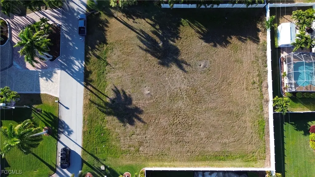 5512 SW 14th Avenue Cape Coral FL 33914