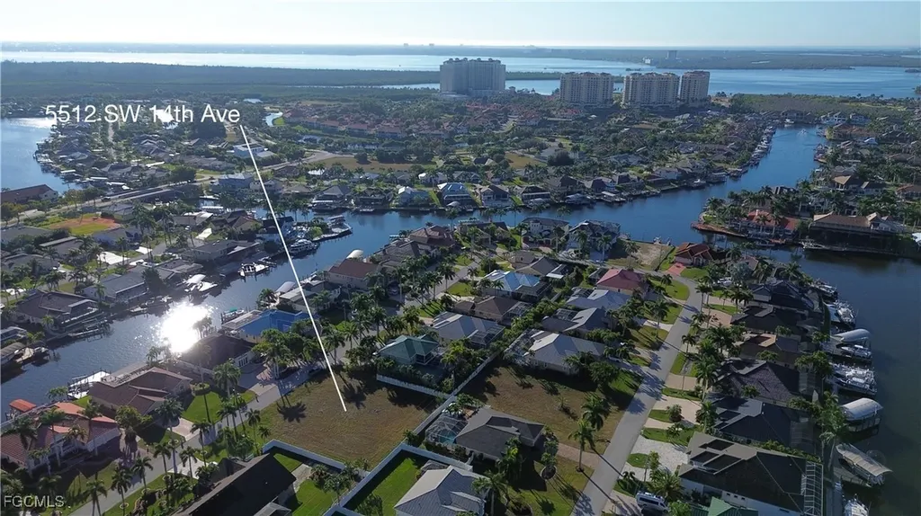 5512 SW 14th Avenue Cape Coral FL 33914