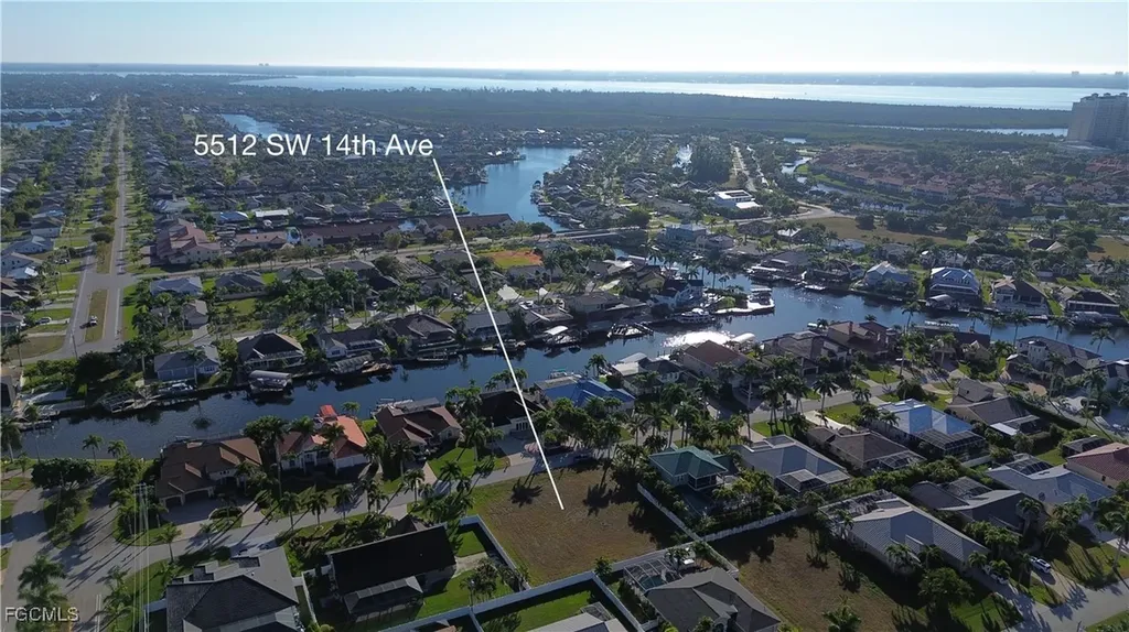 5512 SW 14th Avenue Cape Coral FL 33914