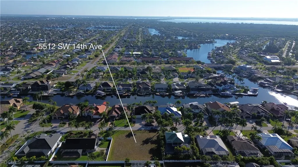5512 SW 14th Avenue Cape Coral FL 33914