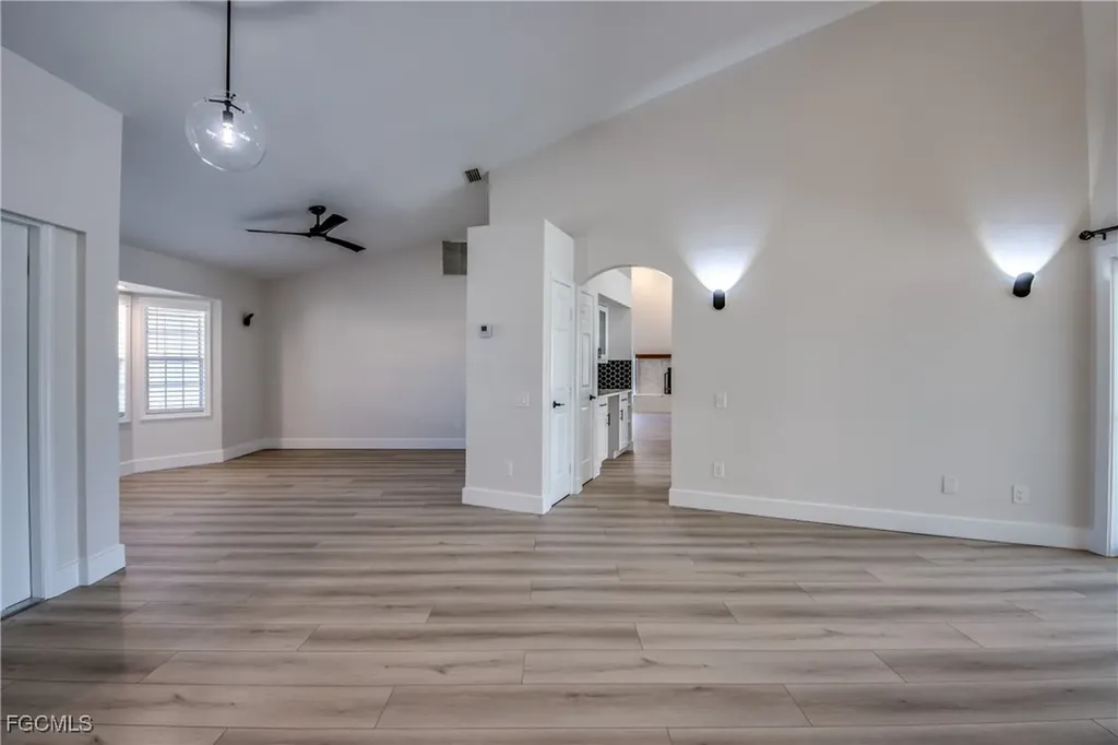 6205 Deer Run Fort Myers FL 33908