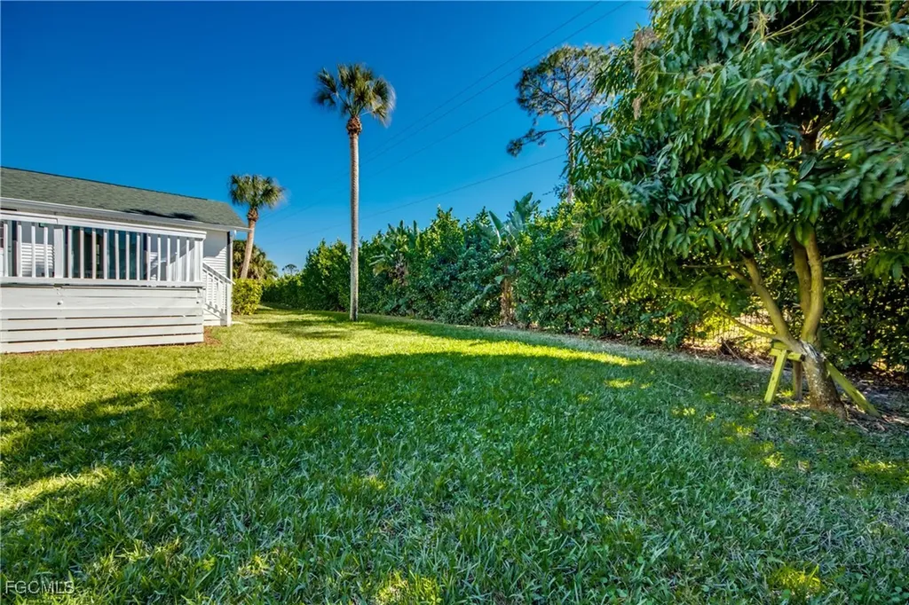 6205 Deer Run Fort Myers FL 33908