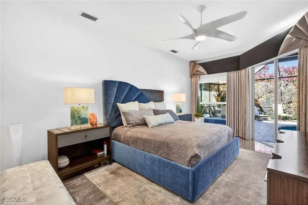 12756 Yacht Club Circle Fort Myers FL 33919