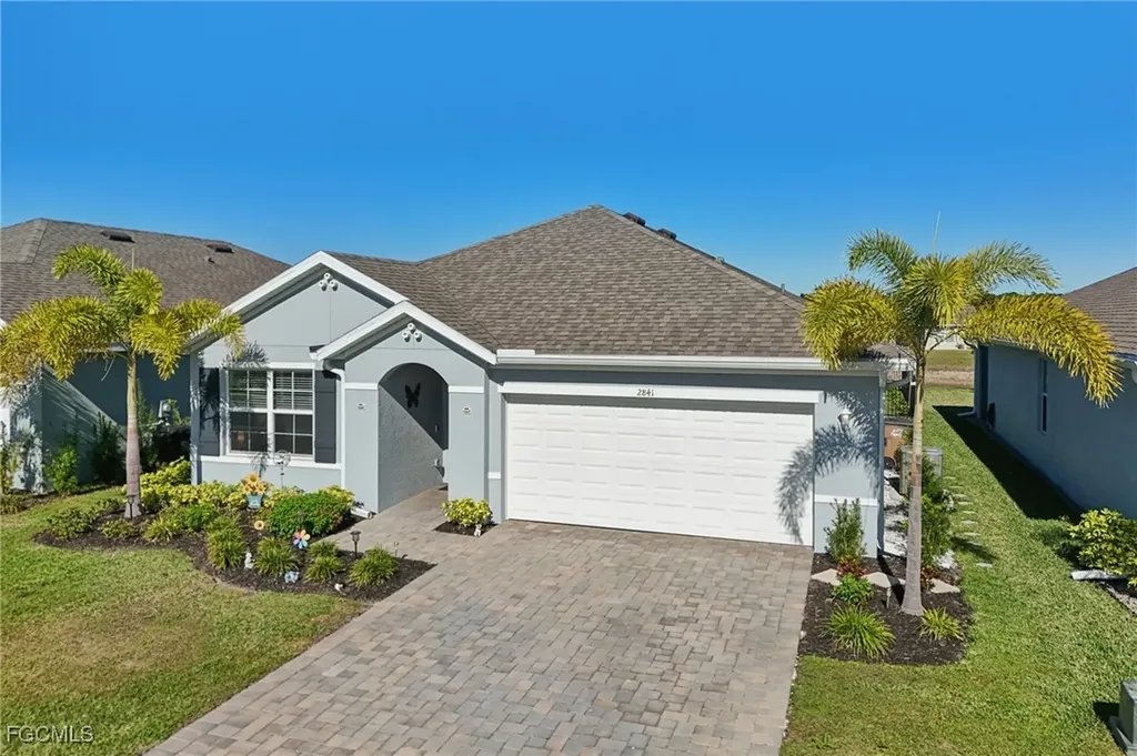 2841 Pillar Coral Lane North Fort Myers FL 33903