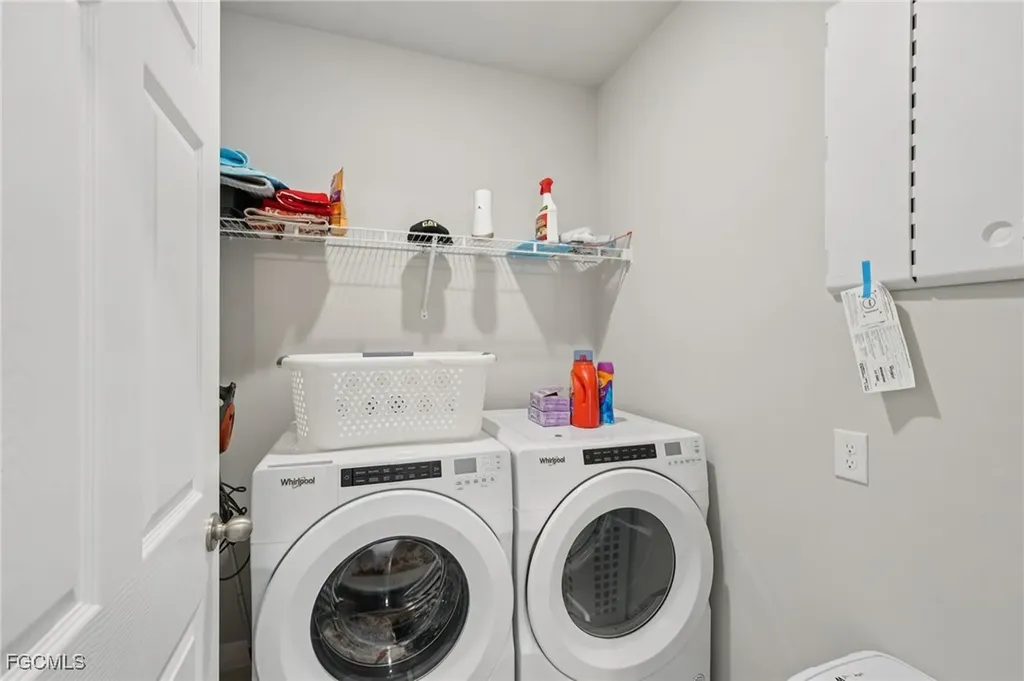 2841 Pillar Coral Lane North Fort Myers FL 33903