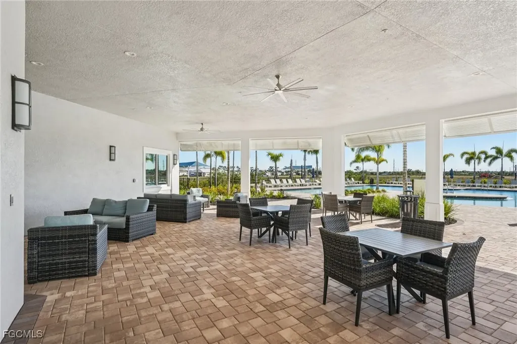 2841 Pillar Coral Lane North Fort Myers FL 33903