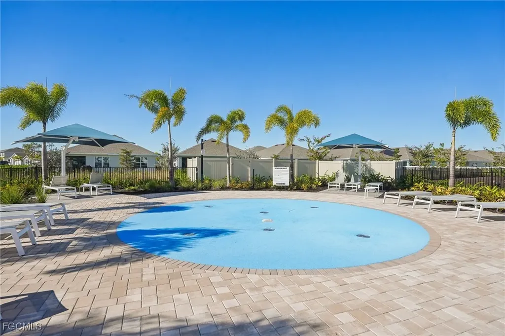 2841 Pillar Coral Lane North Fort Myers FL 33903