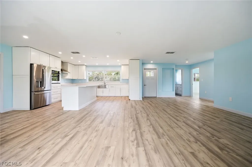 6293 Park Road Fort Myers FL 33908