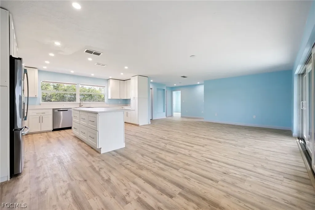 6293 Park Road Fort Myers FL 33908