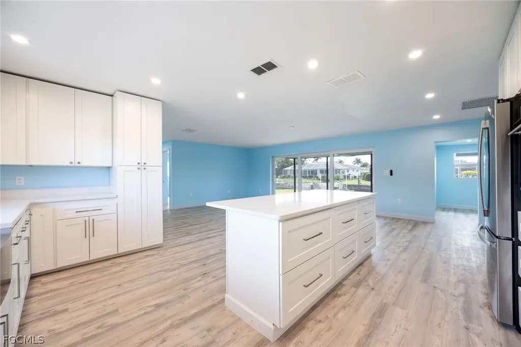 6293 Park Road Fort Myers FL 33908