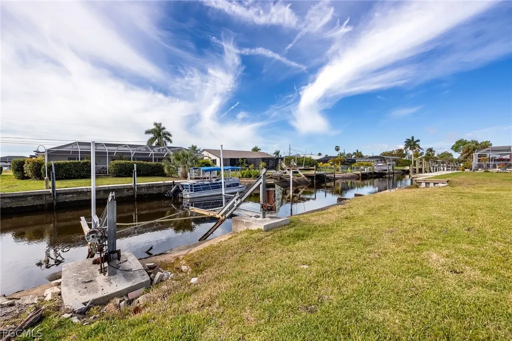 6293 Park Road Fort Myers FL 33908