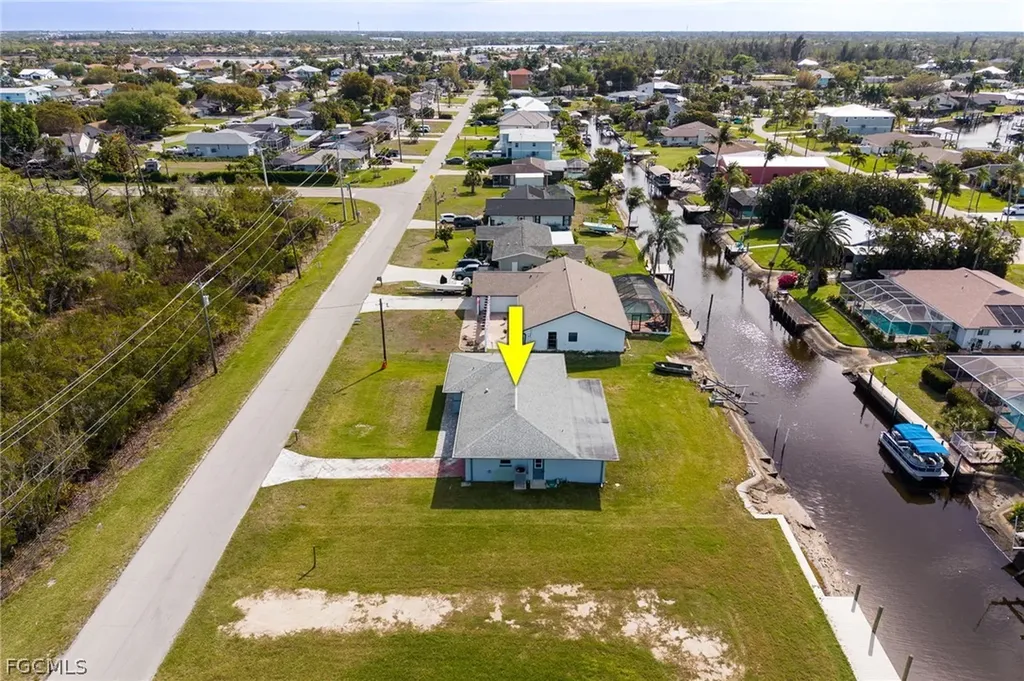 6293 Park Road Fort Myers FL 33908