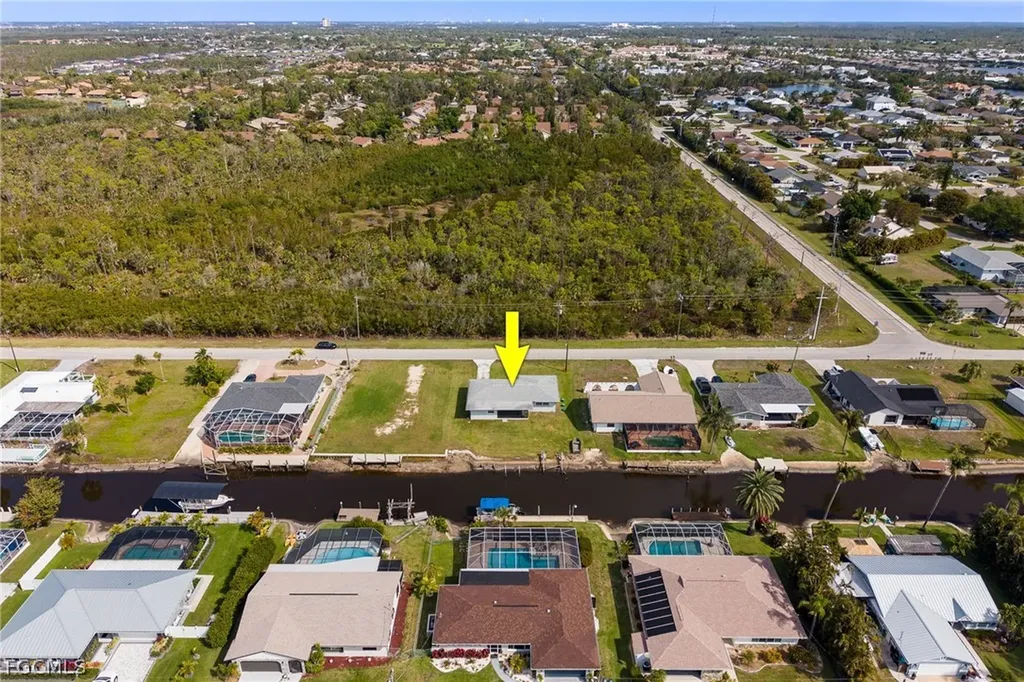 6293 Park Road Fort Myers FL 33908