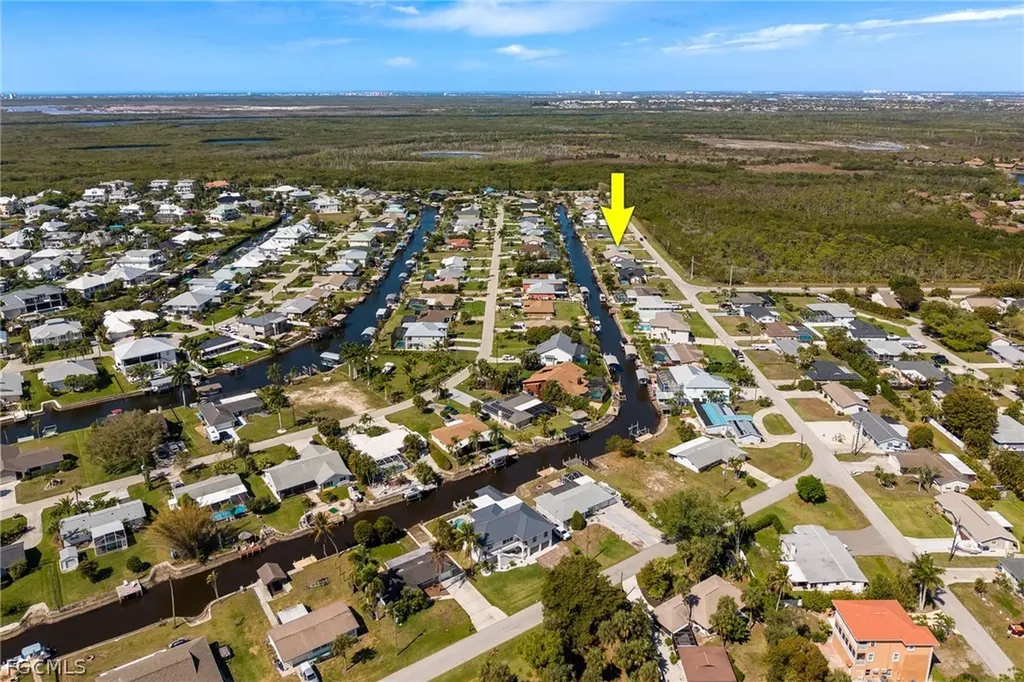 6293 Park Road Fort Myers FL 33908