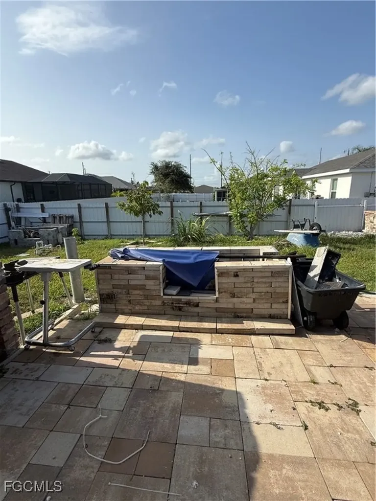 2224 NW 1st Place Cape Coral FL 33993